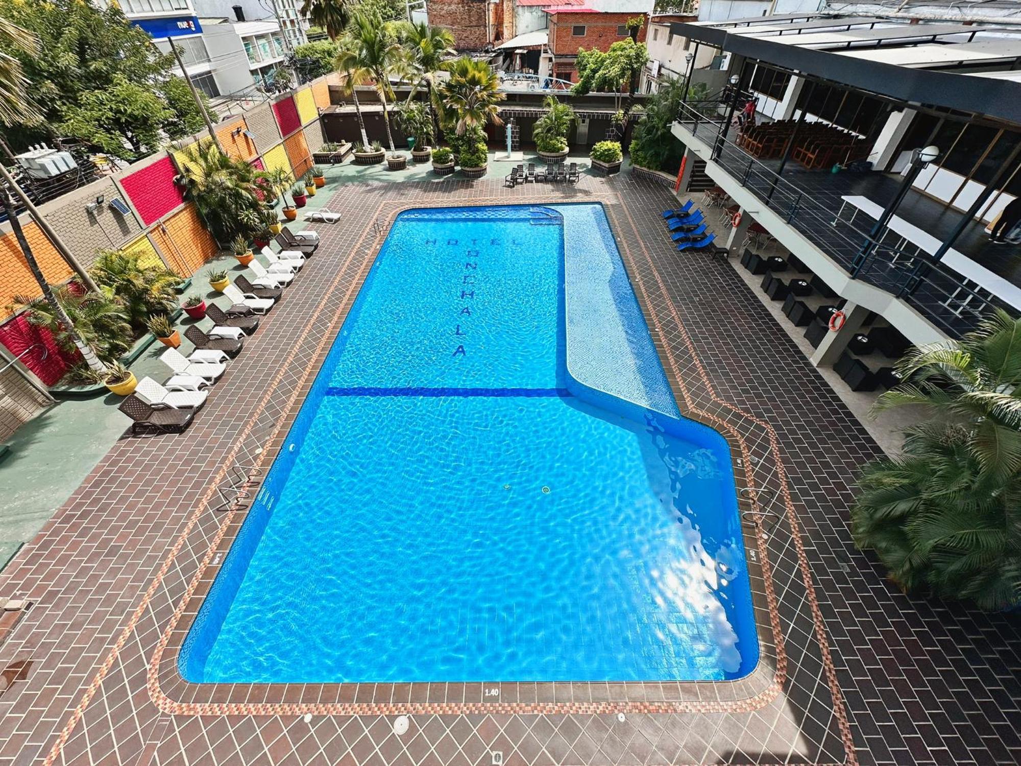Hotel Tonchala Cucuta Exterior photo